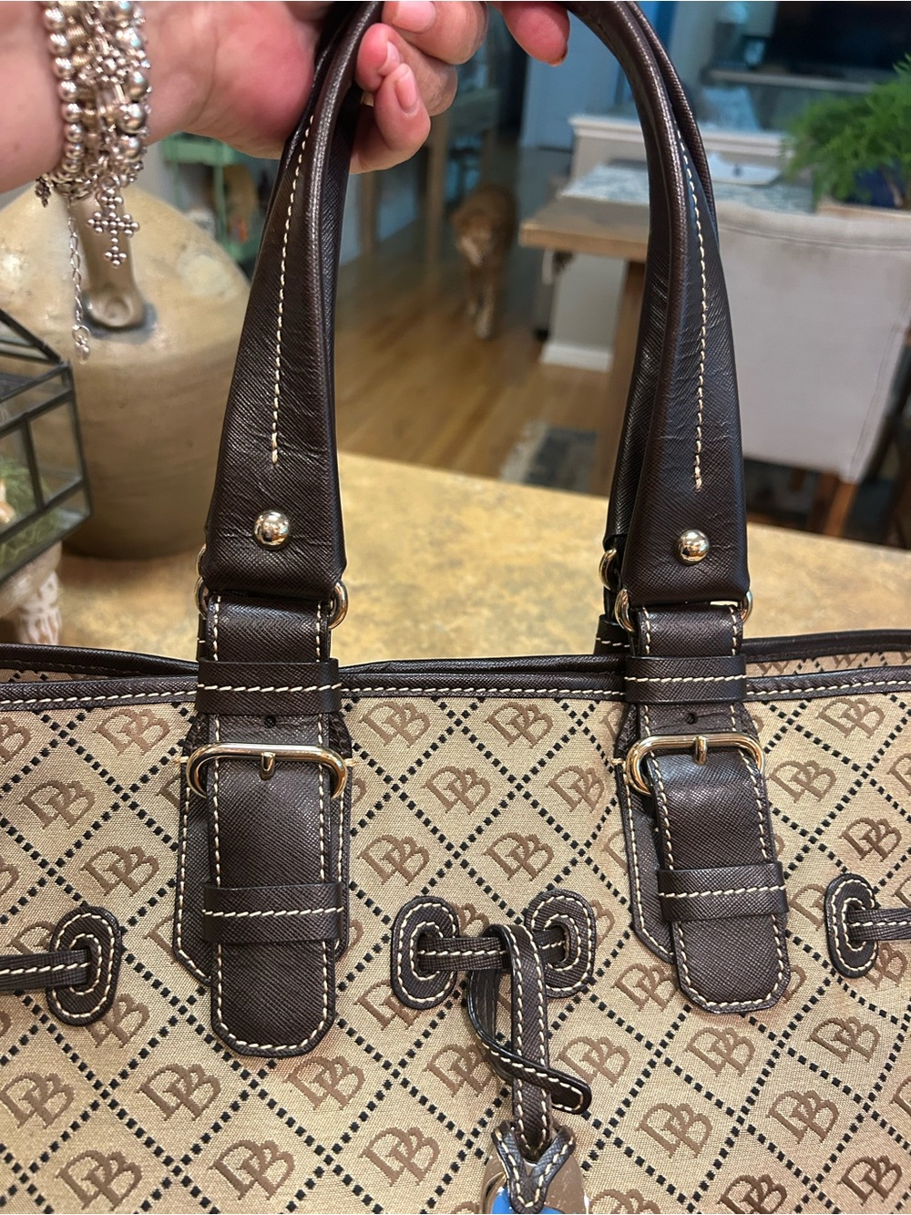 Dooney & Bourke Large Chiara Signature Logo Tote - Picture 10 of 16
